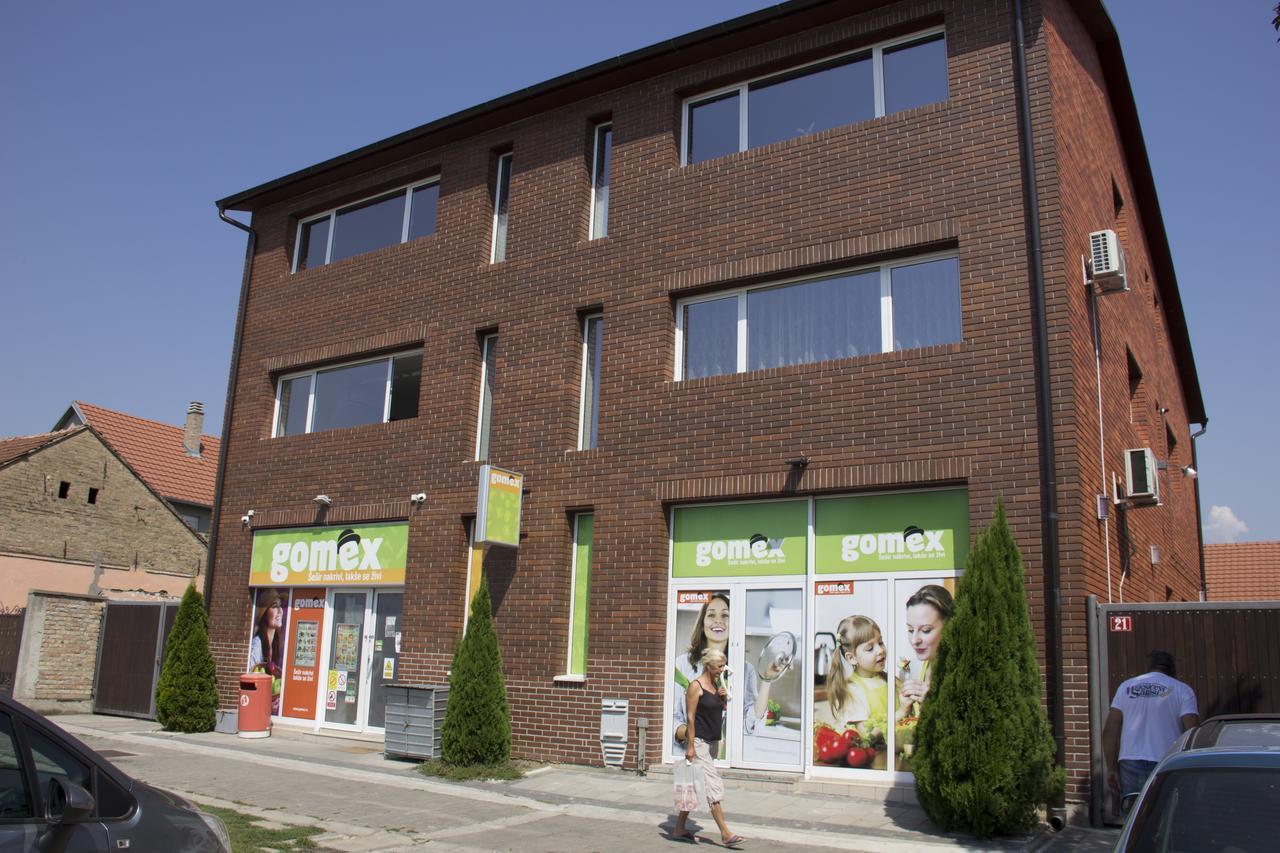 Lux House Olga Lejlighed Ruma Eksteriør billede